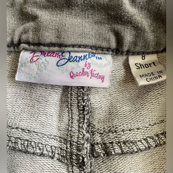 Ladies Size 8 Short Dream Jeanne’s by Quacker Factory Gray Denim W/Rhinestones - Picture 13 of 16